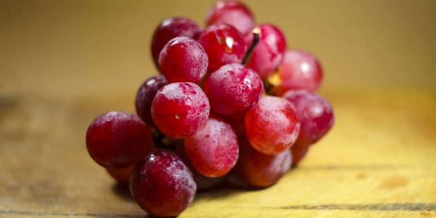 Полезные фрукты и ягоды: виноград